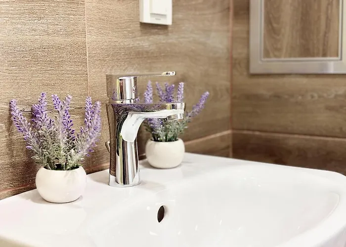 Апартамент Modern Nest - Free Parking